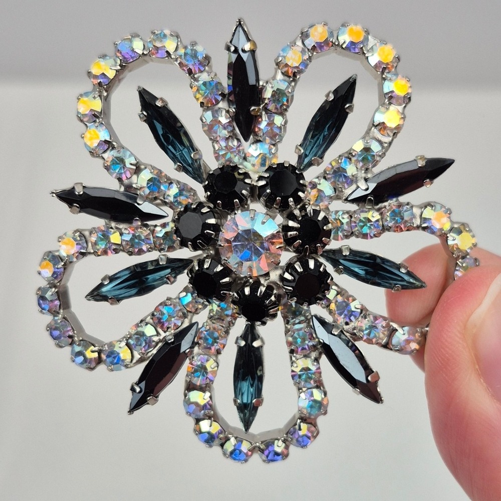 Vtg 60s Aurora Borealis Rhinestone Brooch Pin 2.5" Flower‎ Burst Cocktail